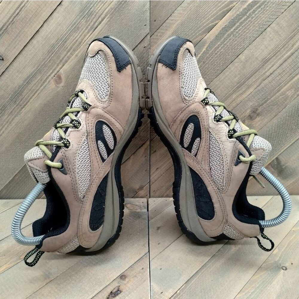 Merrell Falcon Hiking Shoes Womens Size‎ 7 Brown Black Outdoors Booties - Picture 6 of 9